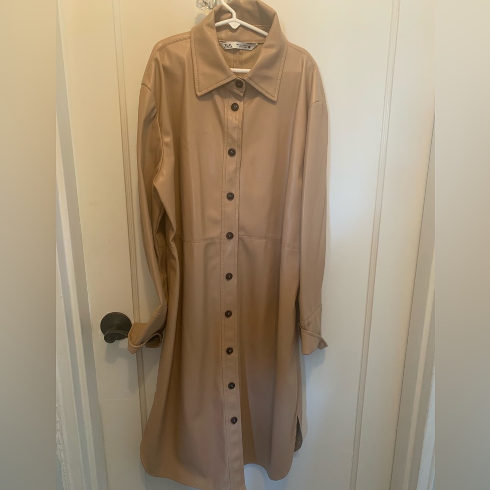 NWT ZARA WOMENS FAUX LEATHER TAUPE  BROWN OVERSHIRT SZ M BLOGGERS FAV!